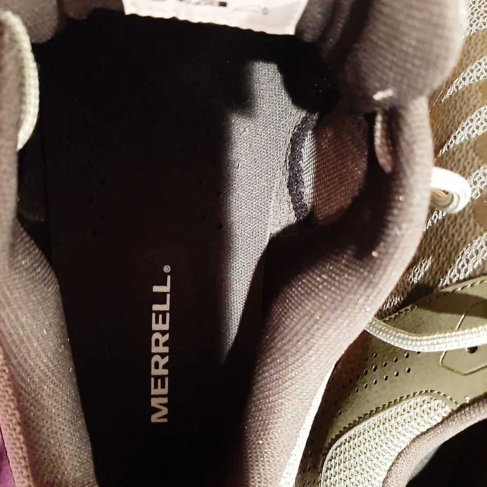Merrell Shoes - Picture 4 of 4